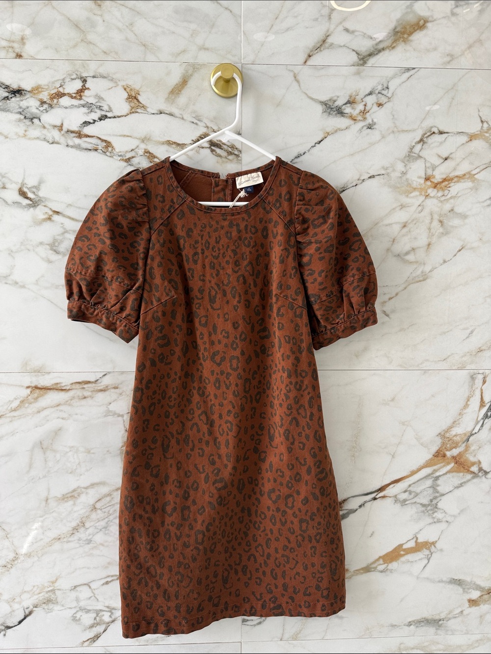 Universal Thread Rust Brown Leopard Puff-Sleeve Shift Dress